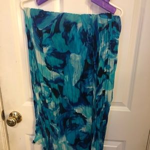 Calvin Klein blue scarf